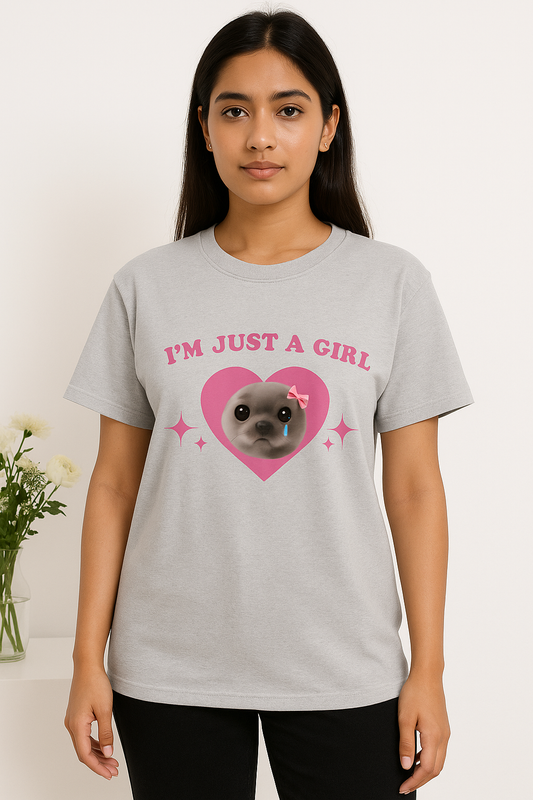 I'm just a girl Graphic T-Shirt